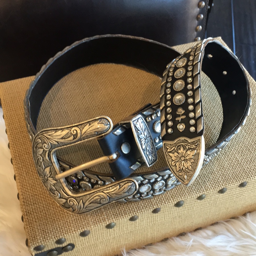 Authentic Kippy custom belt. Size 34